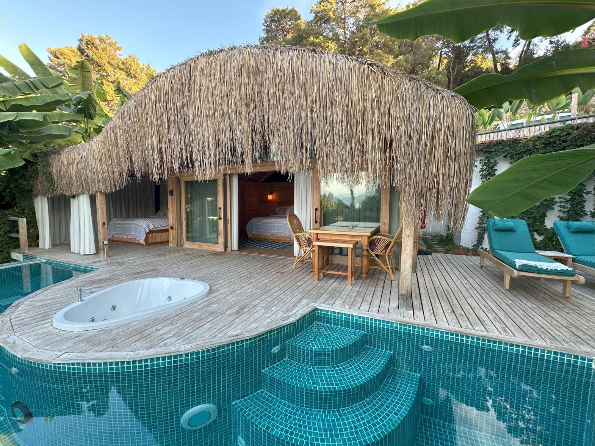 Seaview Faralya Hotel Екстериор снимка
